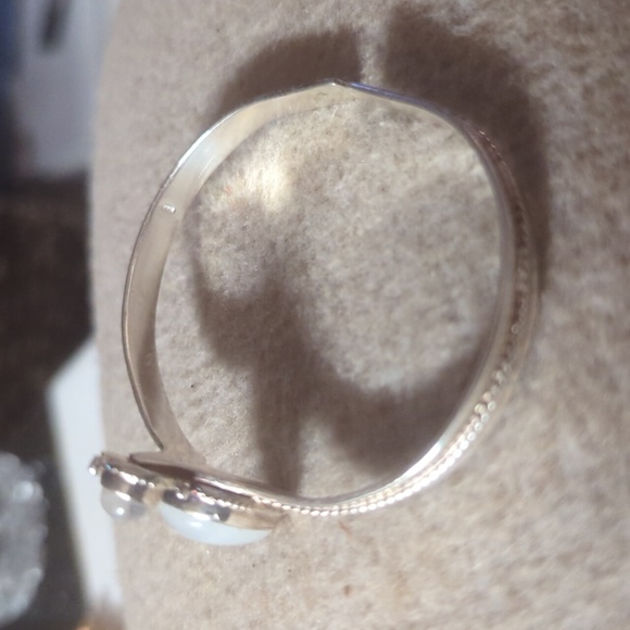 Sterling adjustable moonstone bracelet - Picture 4 of 4